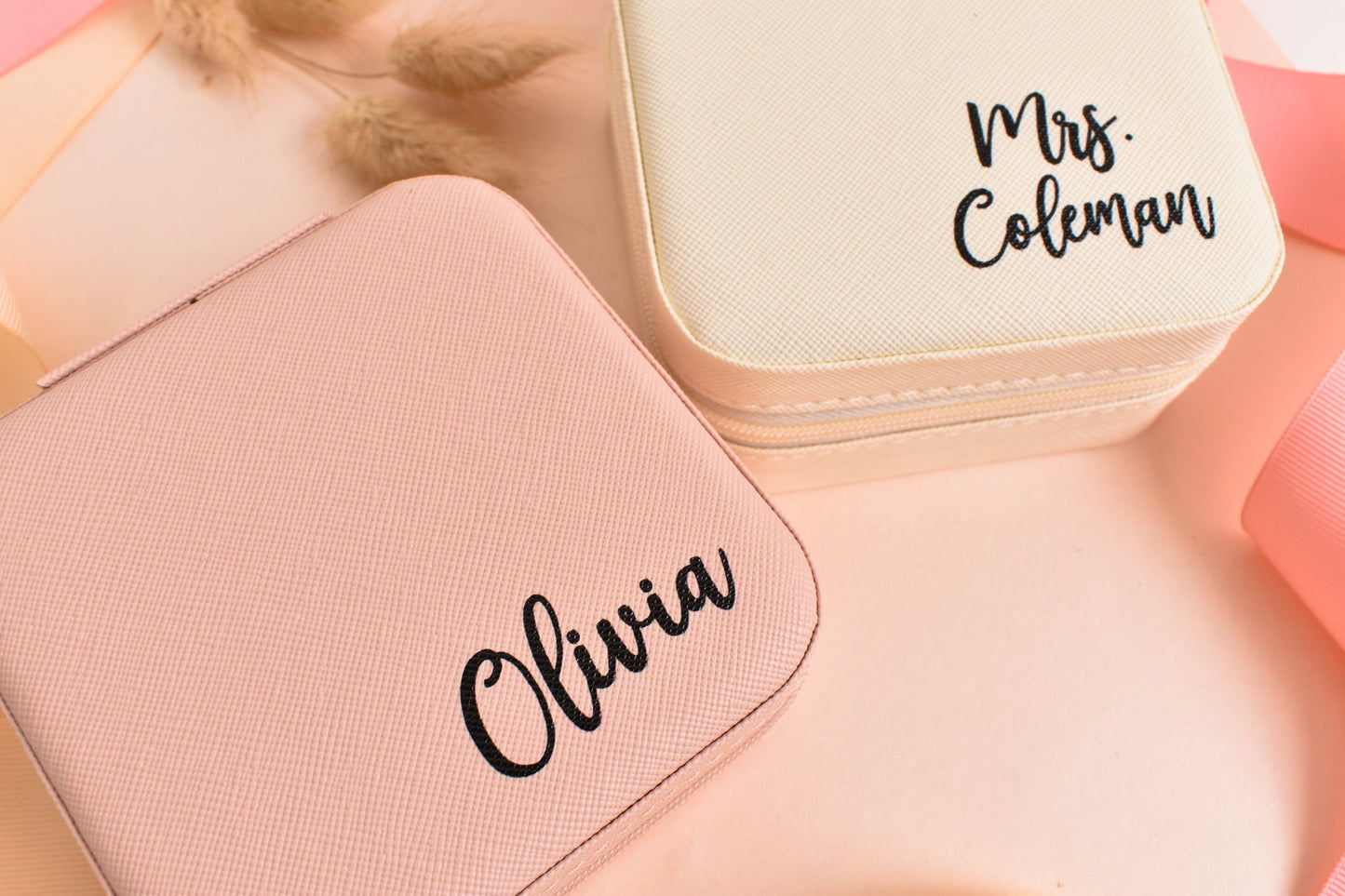 Bridesmaid Jewelry Box, Bridesmaid Proposal Personalized Jewelry Storage, Jewelry Travel Case, Travel Jewelry Case Jewelry Box Gift For Her