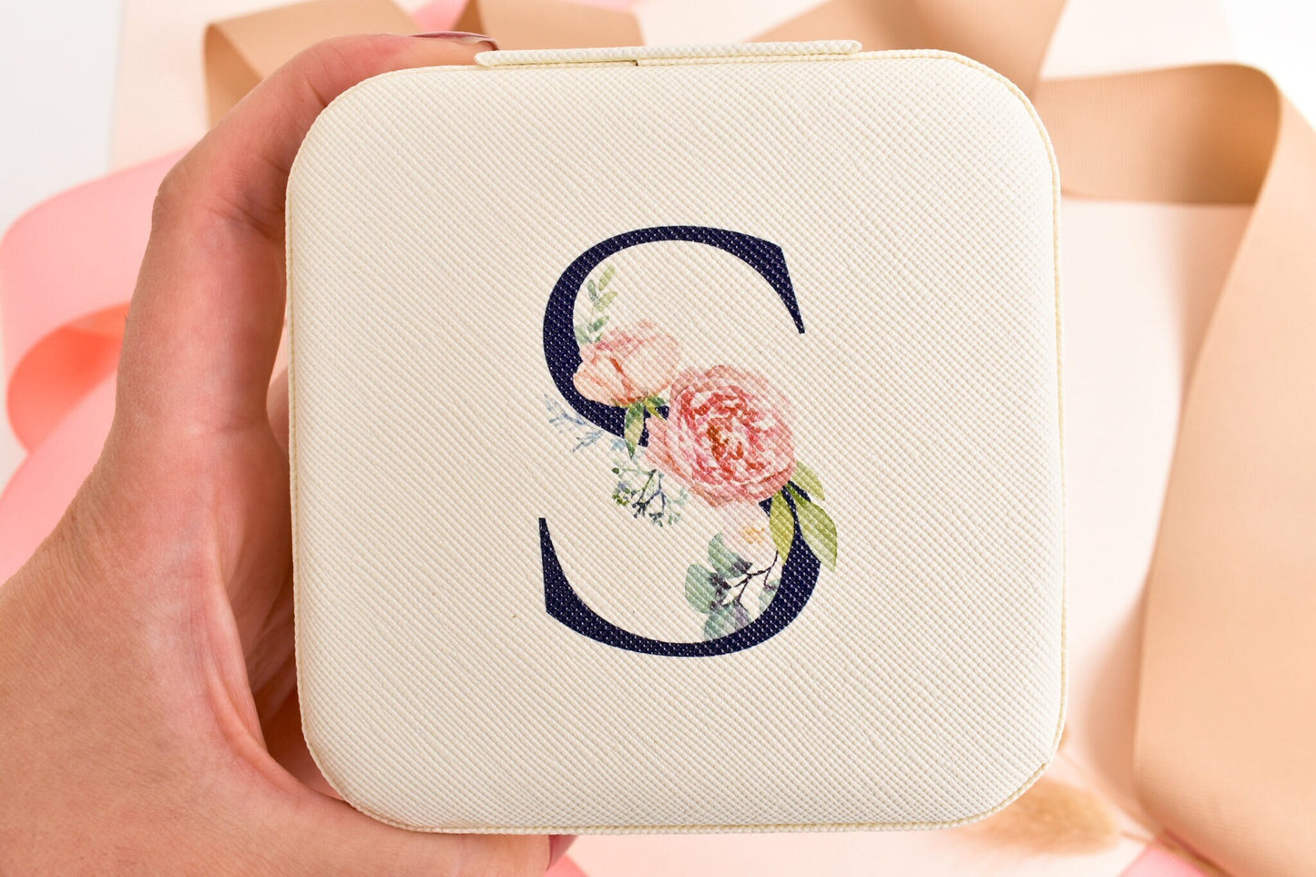 Personalized Bridesmaid Gifts Unique Monogram Gifts for Her Personalized Gifts for Women Jewelry Box Monogrammed Gift Ideas Maid Of Honor