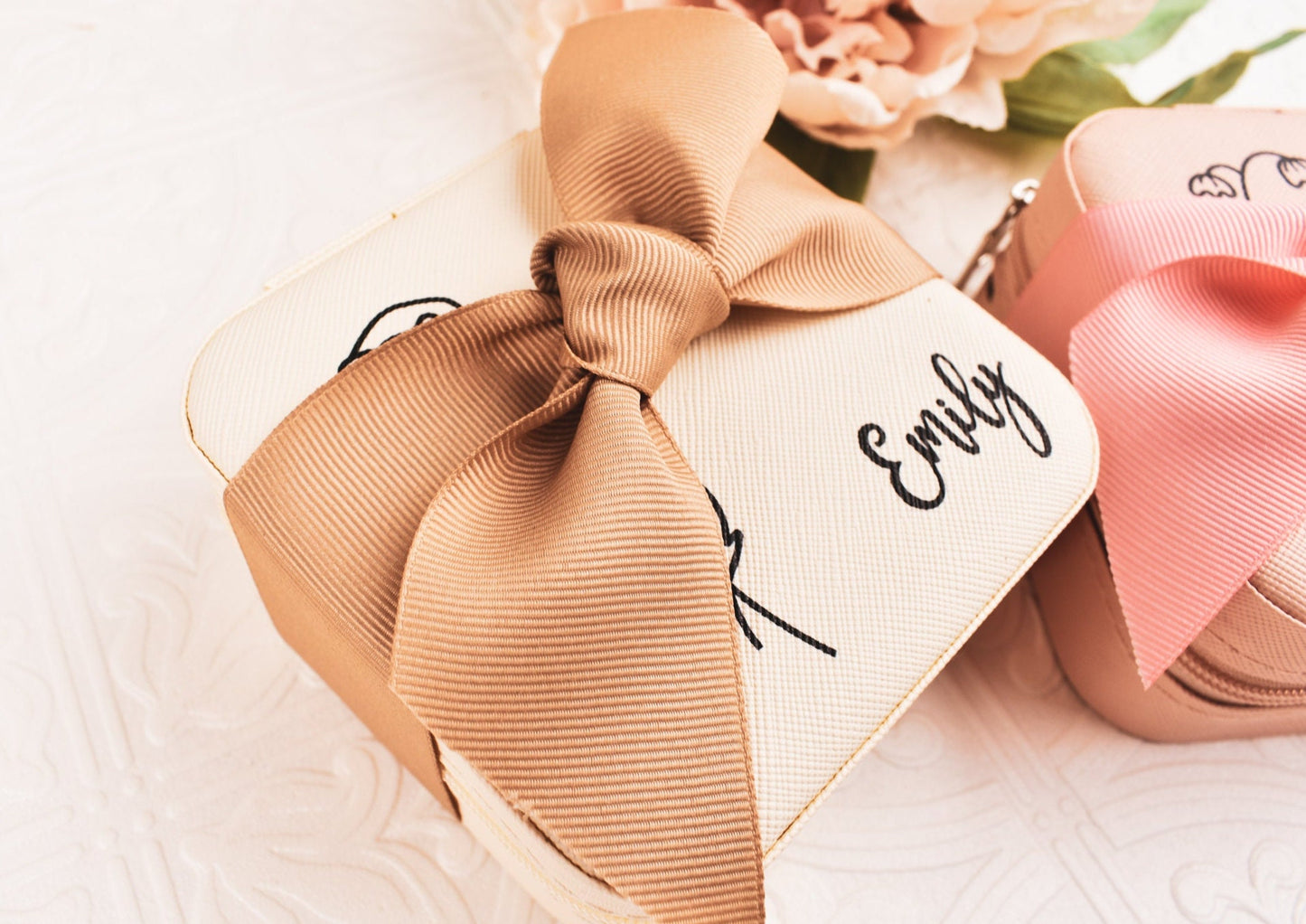 Personalized Jewelry Box Bridesmaid Jewelry Box Bridesmaid Gift Maid of Honor Personalized Gift for Women Travel Jewelry Bridesmaid Proposal