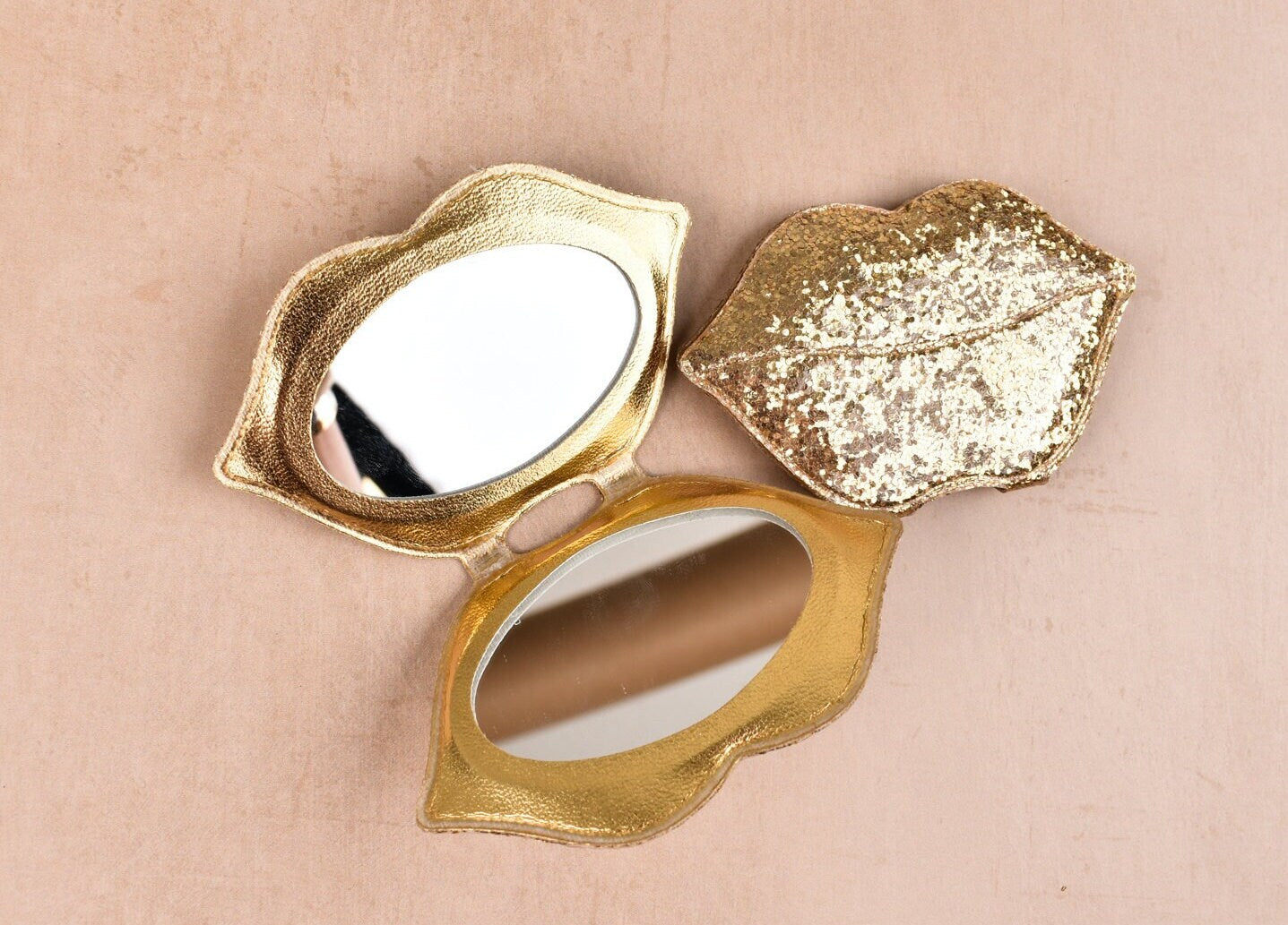 Personalized Bridesmaid Gift Ideas, Bridesmaid Gifts Bridal Shower Wedding, Custom Gifts for Her, Bachelorette Party, Bride Custom Mirror